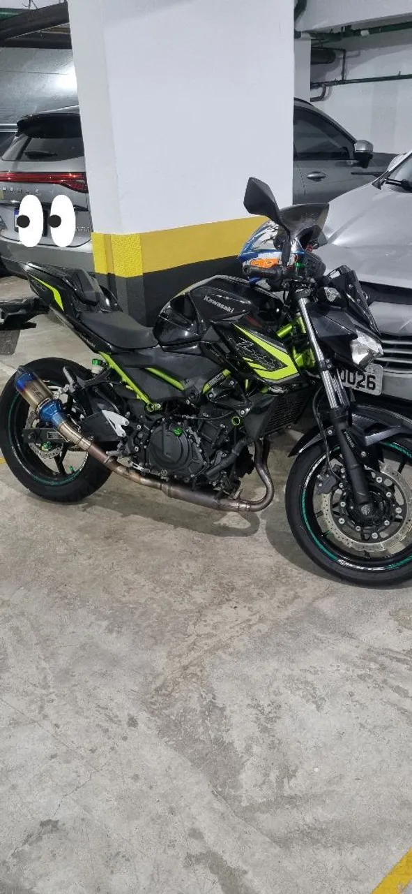 Z400 2020 linda..A mais bonita do OLX...