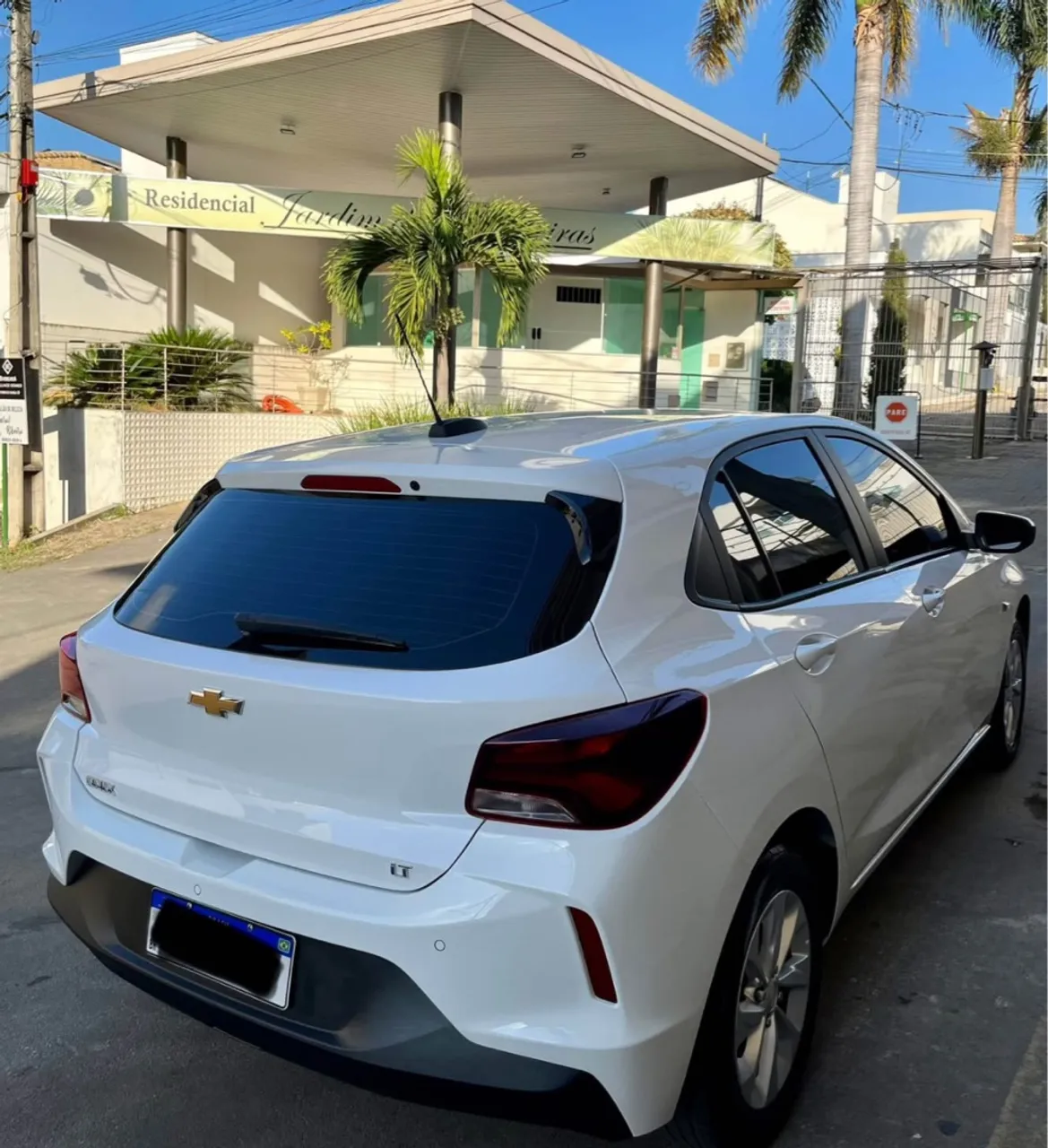 Onix LT4 1.0 hatch 2020