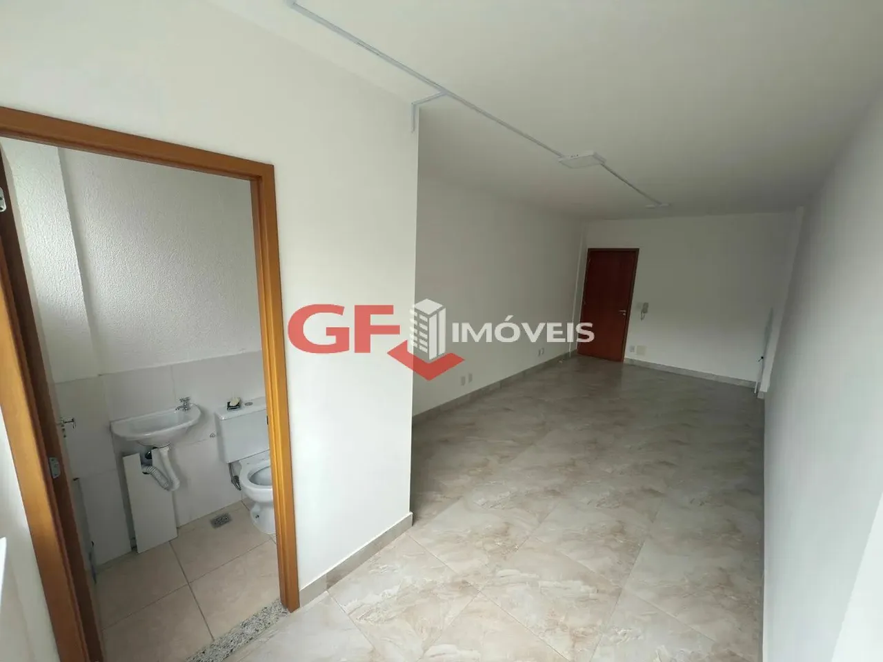 Sala comercial para alugar localizada em excelente ponto comercial no Dona Clara - BH - MG