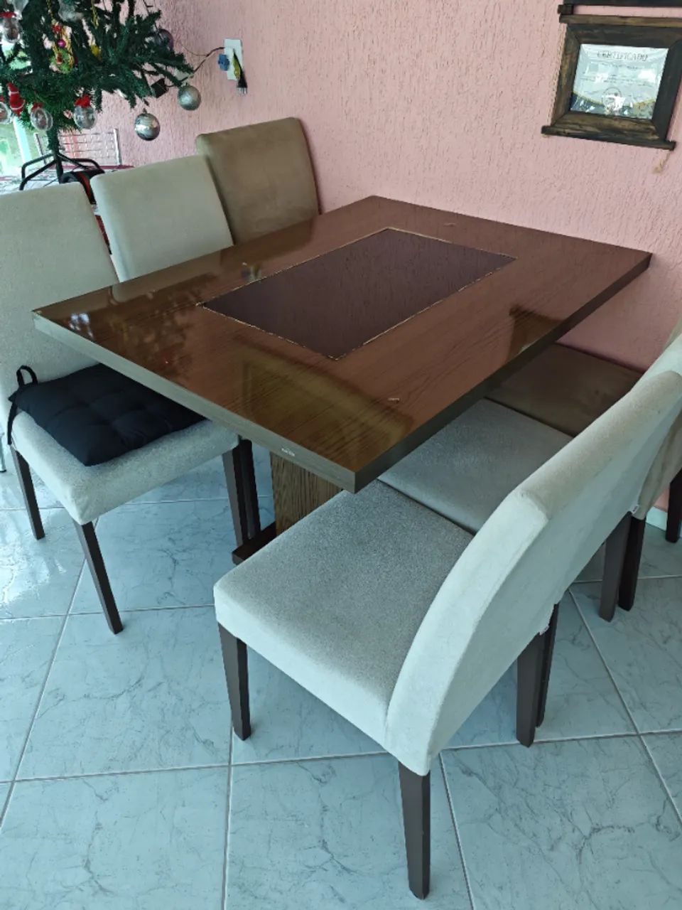 Mesa de jantar de 4 lugares com vidro fumê64961601501313122