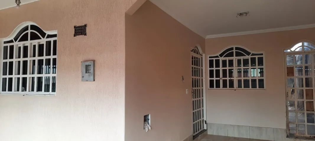 Casa na melhor Quadra do Recanto das Emas Quadra 201 ACEITA FINANCIAMENTO! - Foto 2