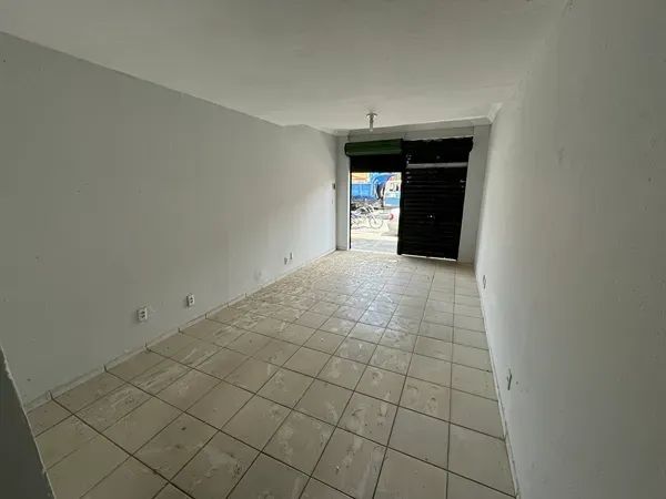 IDEAL PARA O SEU NEGÓCIO! Excelente loja com área privativa 24m², lavabo. Localizado na Ru - Foto 5