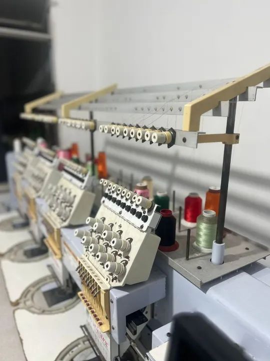 Máquina de Bordado Industrial