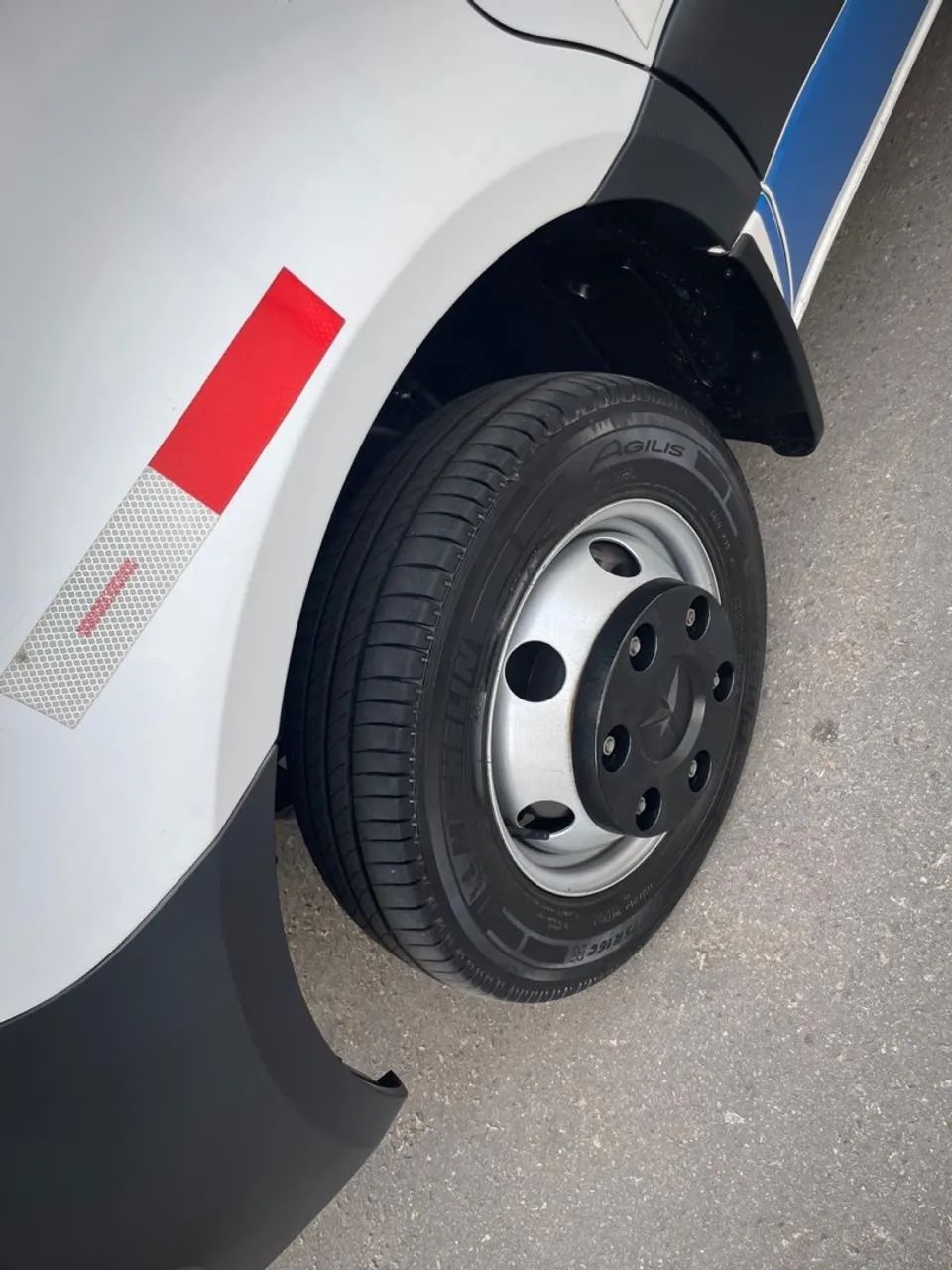 Sprinter 517, Ano 2024, 21 lugares. - Foto 3
