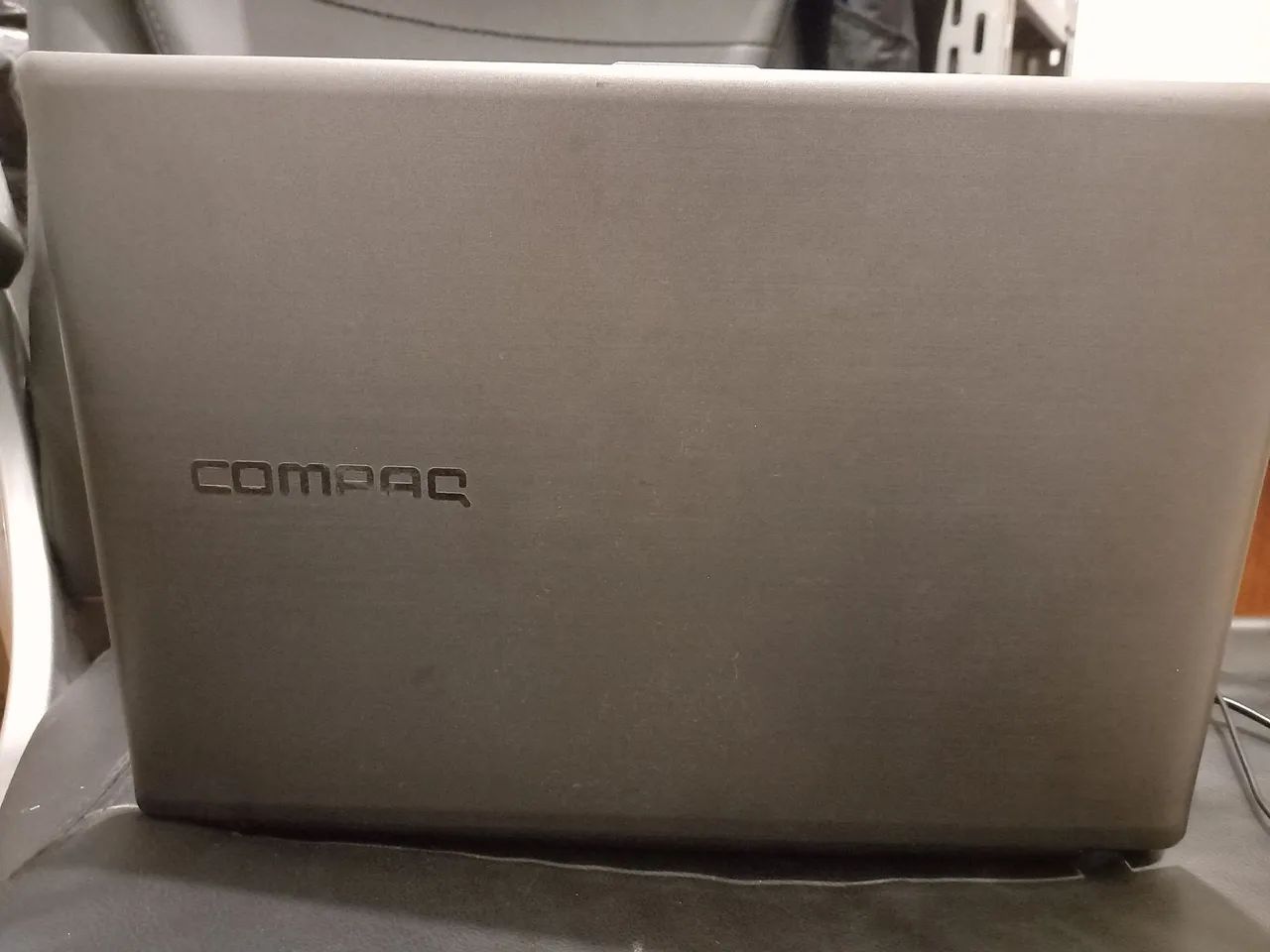 Notebook Compaq Presario  - Foto 3