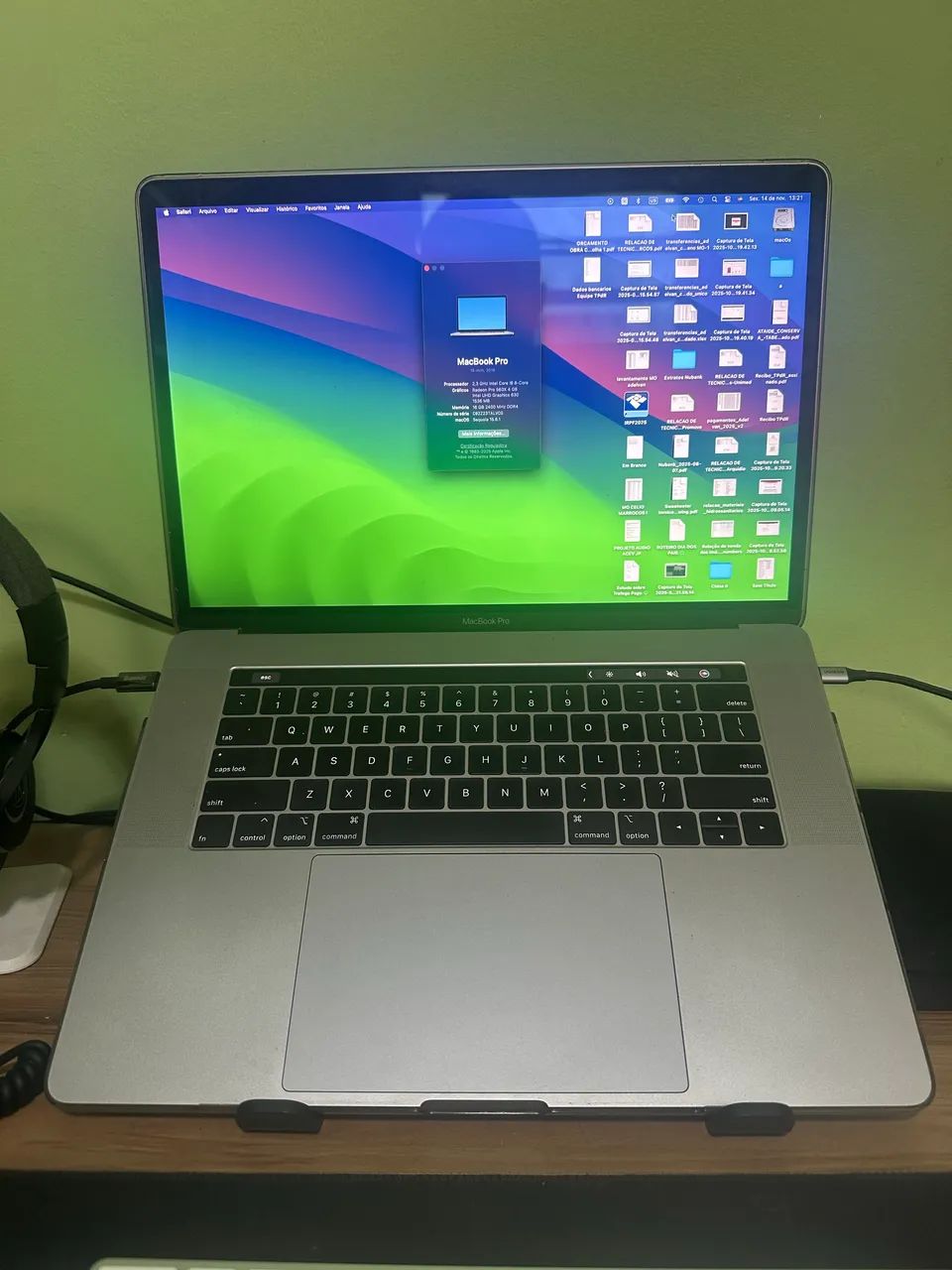 MacBook Pro 15? (2019) - Core i9 / 16GB / Radeon Pro 560X