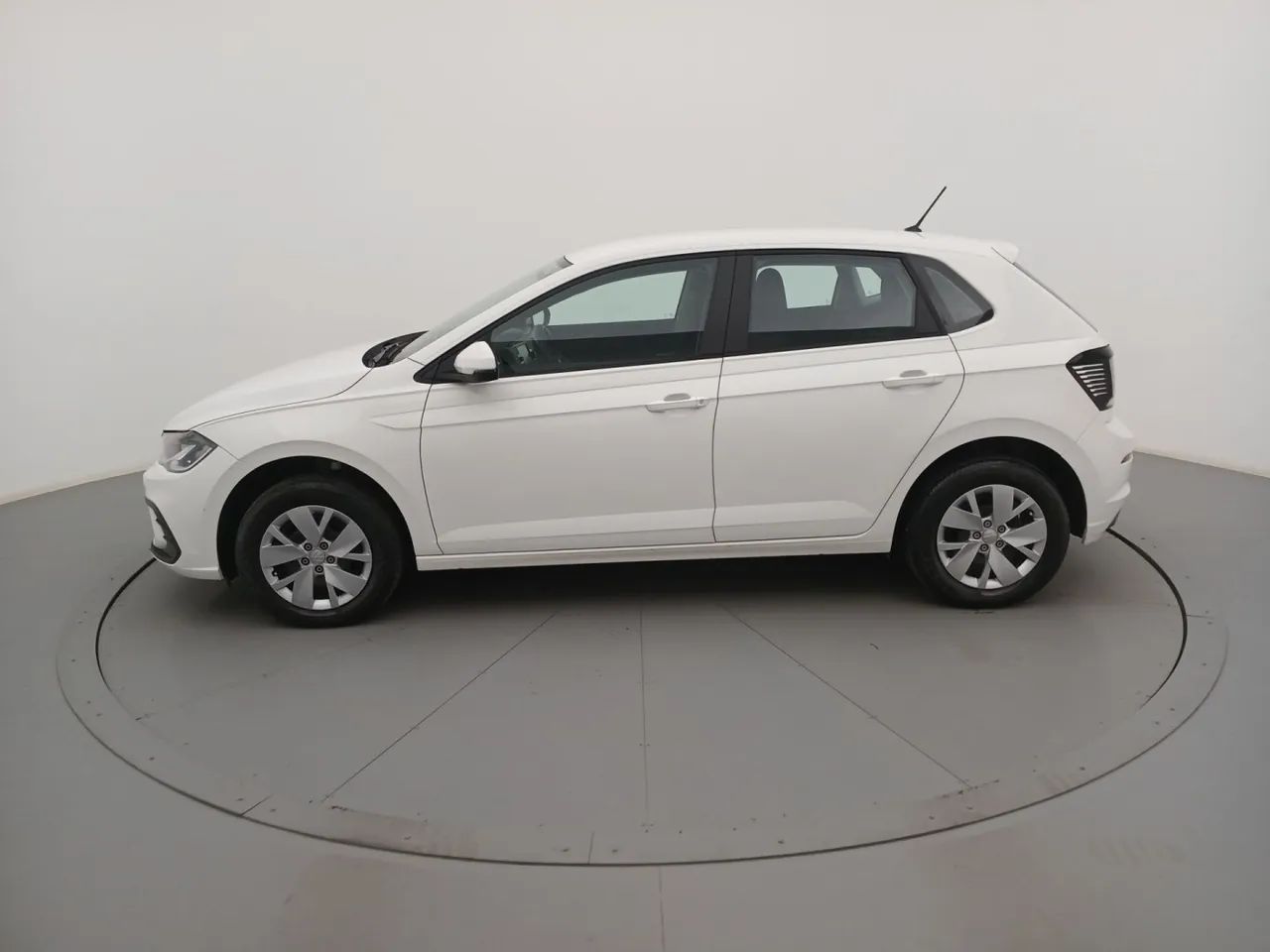 Volkswagen Polo 2024 1.0 mpi manual - Foto 2