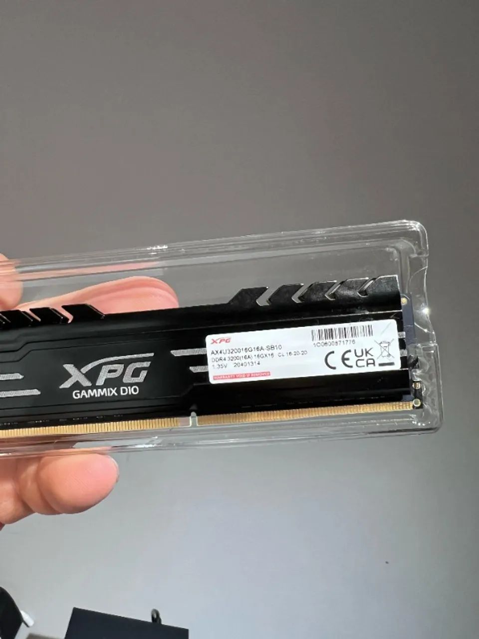 Memória DDR 4 ADATA XPG Gammix D10 16Gb (leia a descrição) - Foto 2