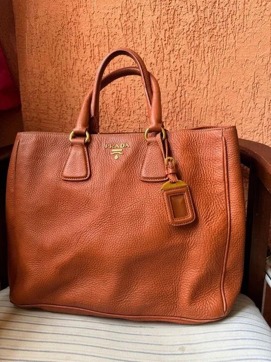 Bolsa Prada laranja vitello daino original