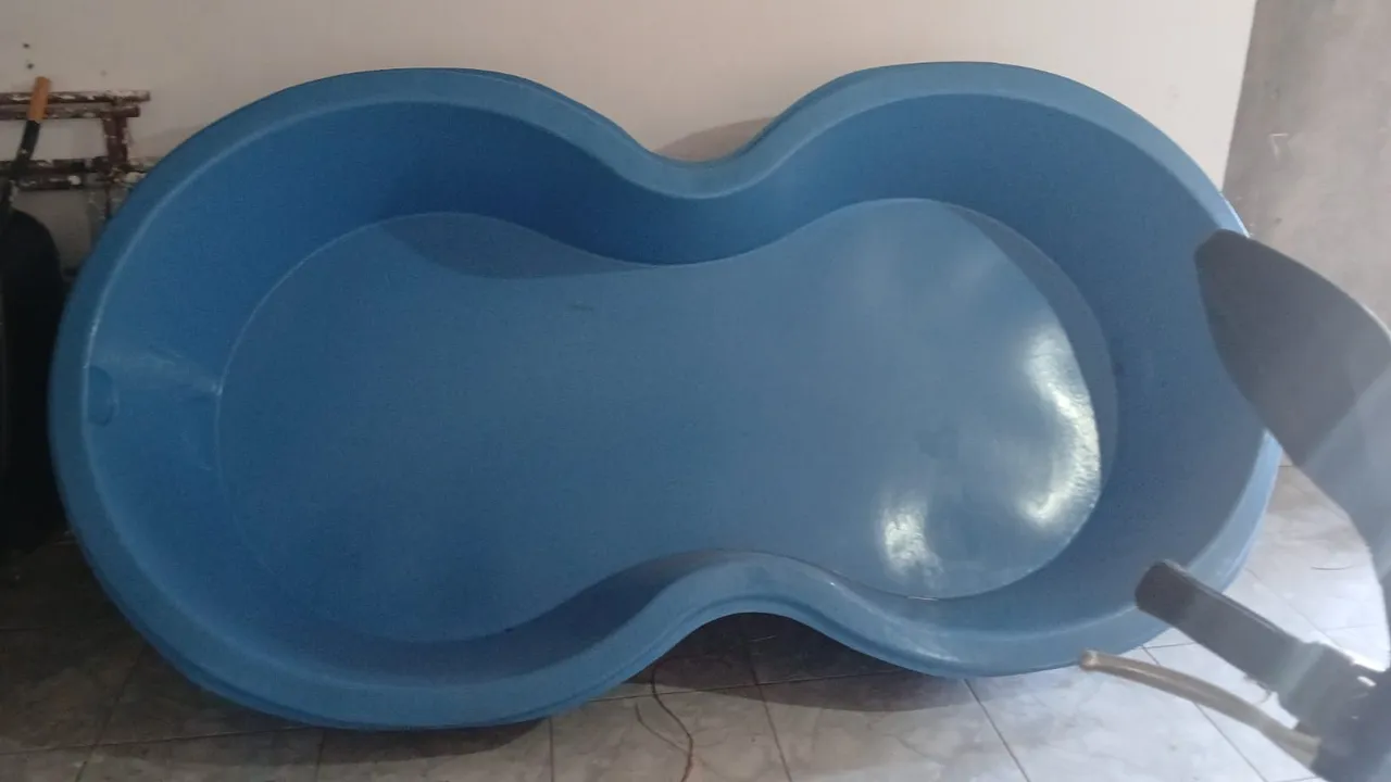 Piscina infantil azul
