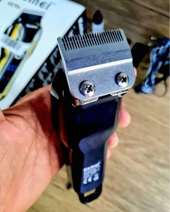 máquina de cortar cabelo profissional Kemei - Foto 4
