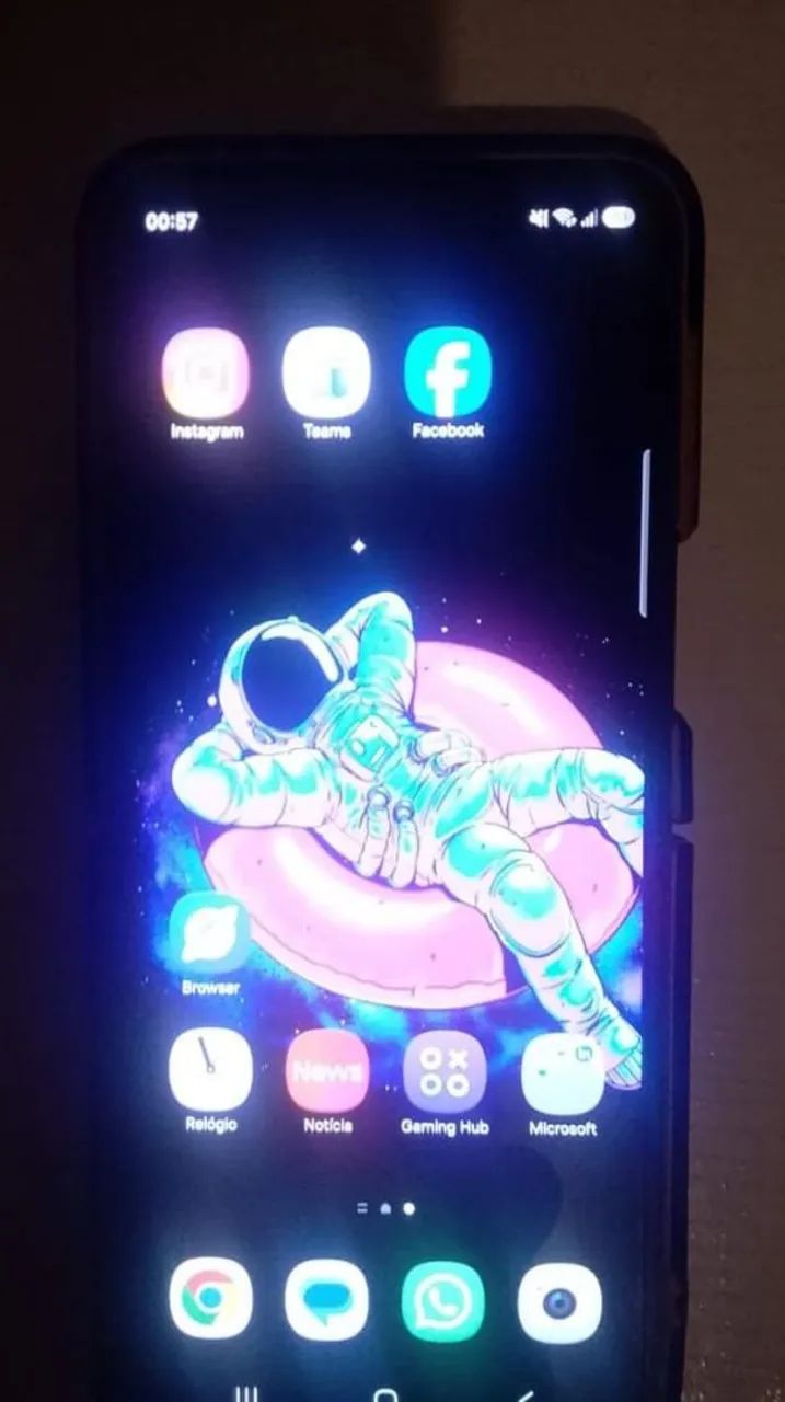 Samsung Galaxy Z Flip 7fe - Foto 2