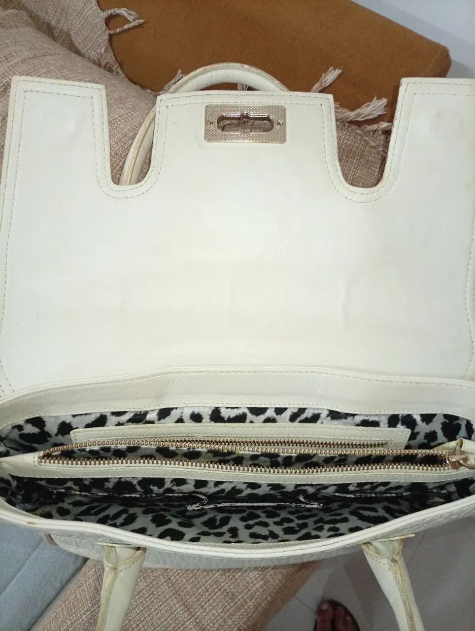 Linda Bolsa Victor Hugo original  - Foto 4