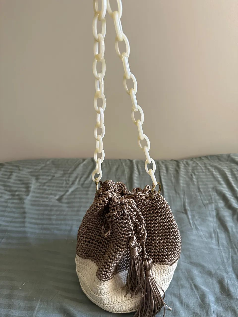 Bolsa crochê duas cores