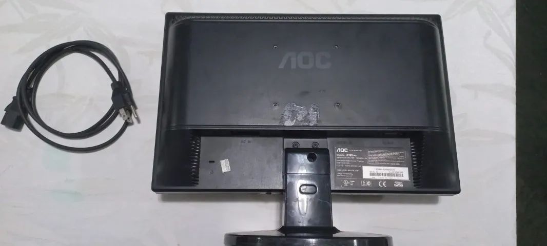  monitor LCD compacto de 15,6 polegadas - Foto 2