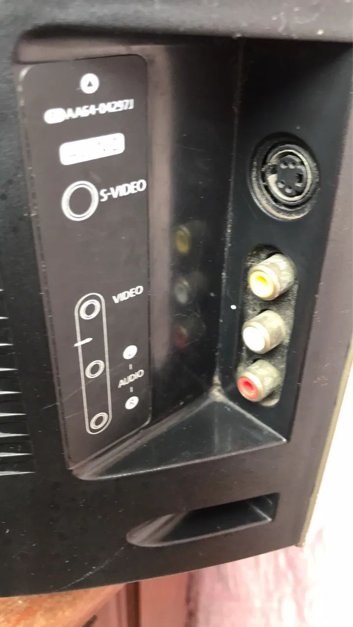 Vendo TV 29? com controle original  - Foto 2