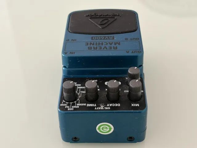 楽器 Behringer RV600 Reverb Machine ozk4lpd3nme4vnmhaxen.jpg