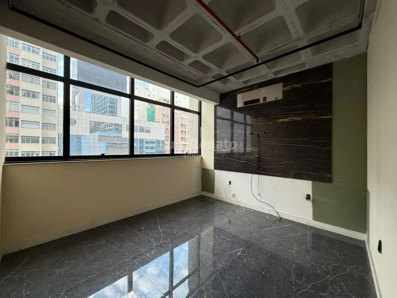 Conjunto Comercial de 224m² no Centro - Foto 4