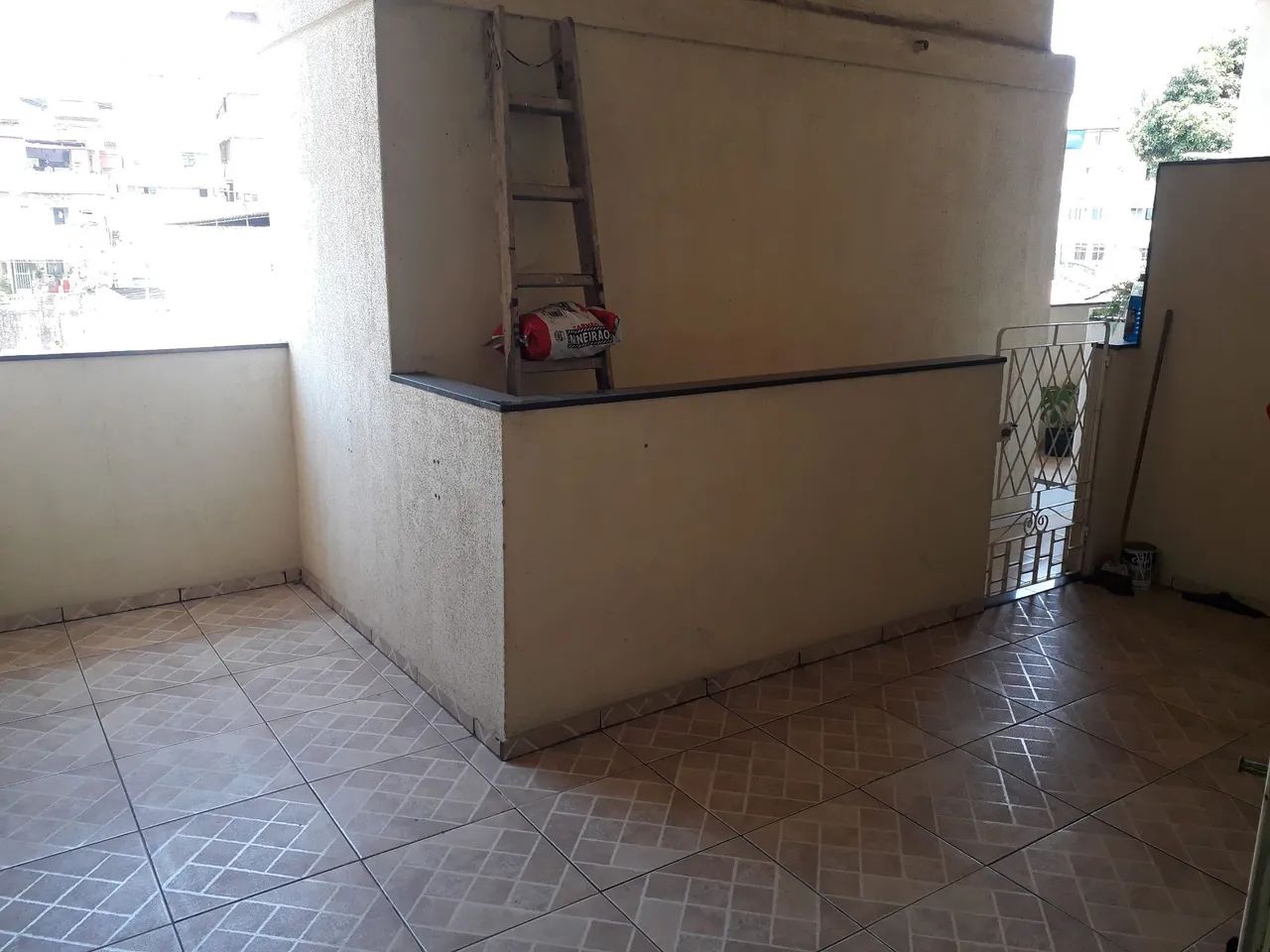 Alugo  apartamento em Brás de Pina.   - Foto 3