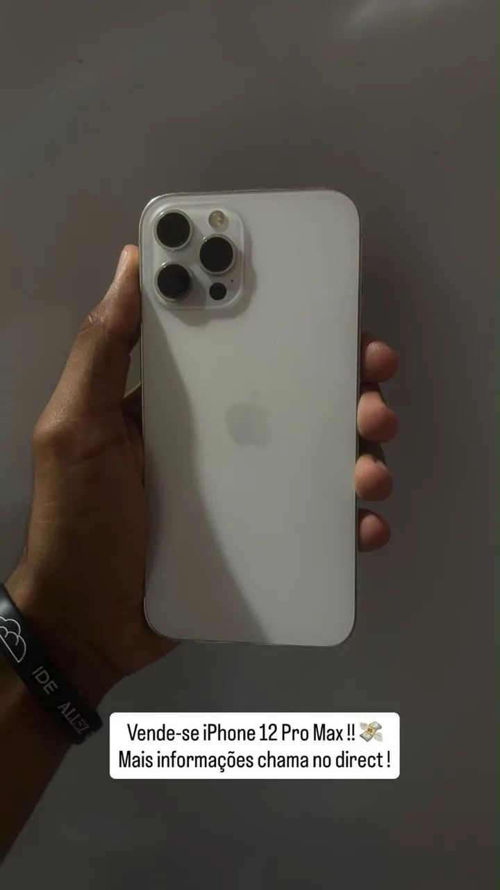 iPhone 12 Pro Max à venda! 