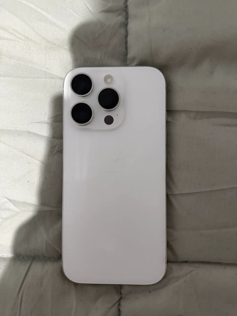 iPhone 17 Pro, 256 GB, Silver. 