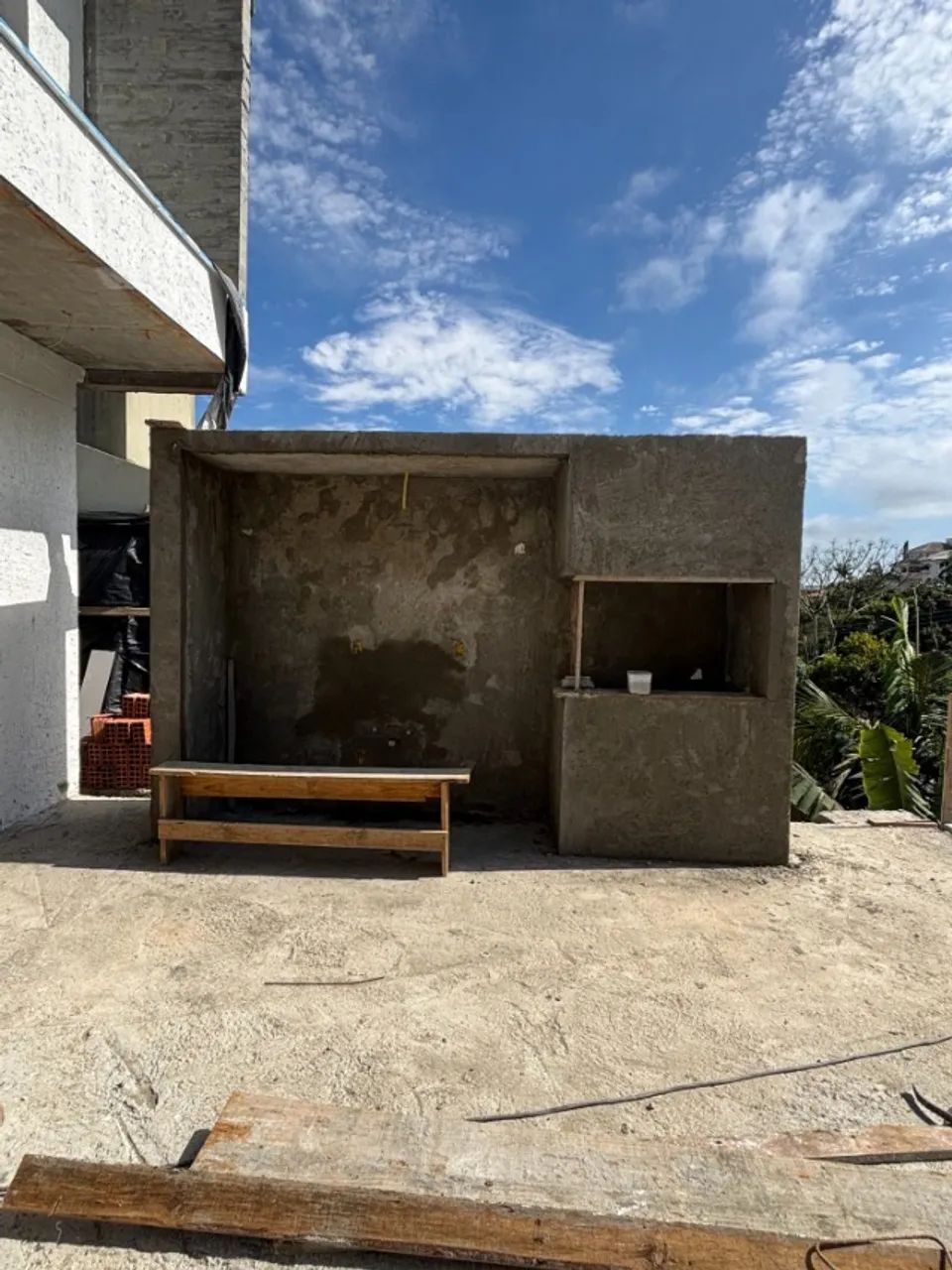 Casa Alto Padrão | 3 Suítes | Piscina com Spa | 500m da UFSC - Foto 5