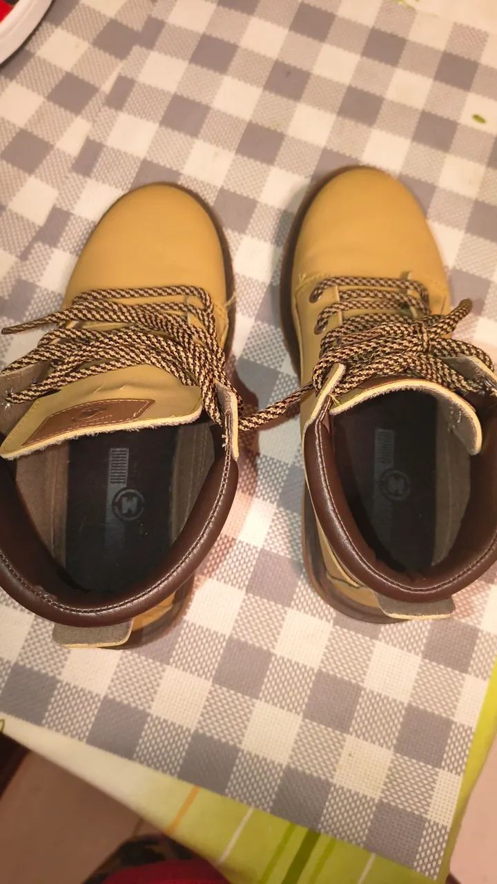 Bota infantil