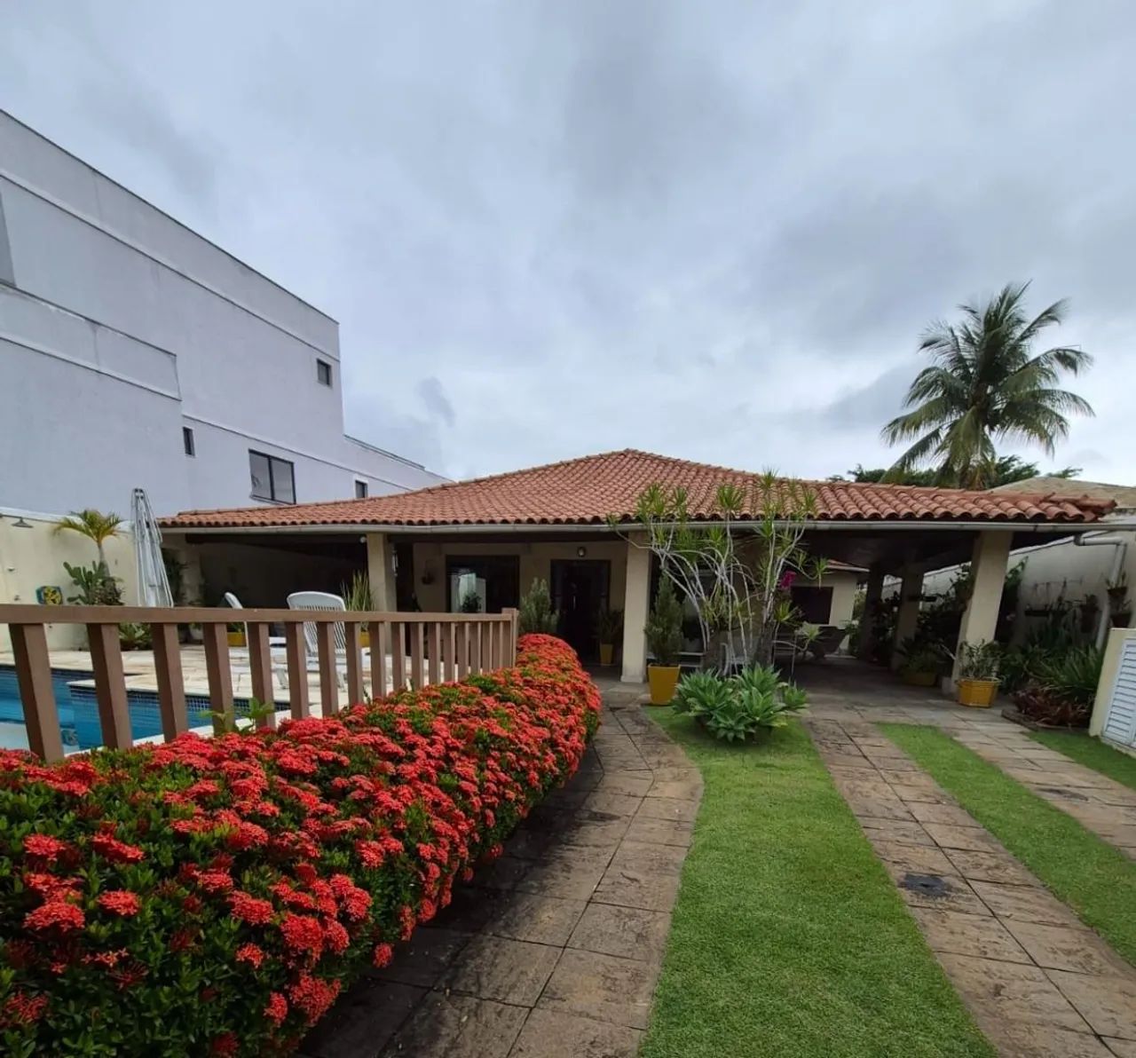 casa linear cond. Riomar