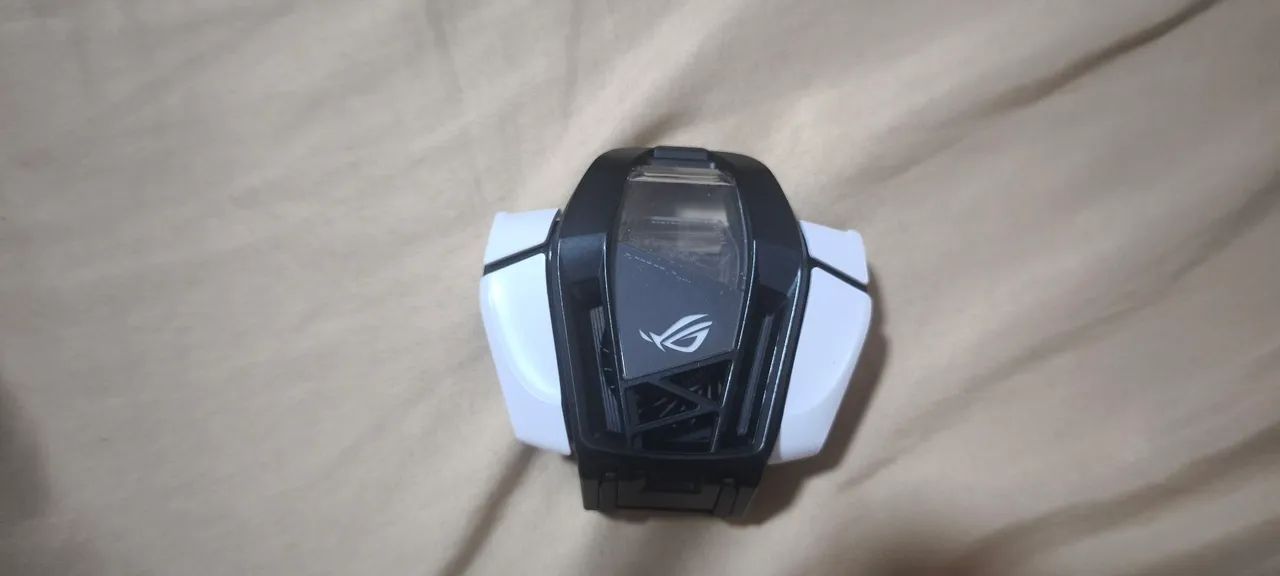 Rog Phone 6 celular gamer com cooler de resfriamento. - Foto 5