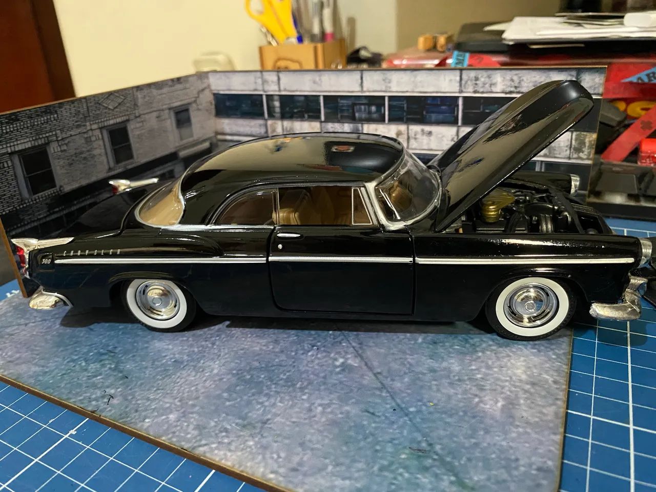 Miniatura Chrysler 1/24 marca motor max - Foto 2