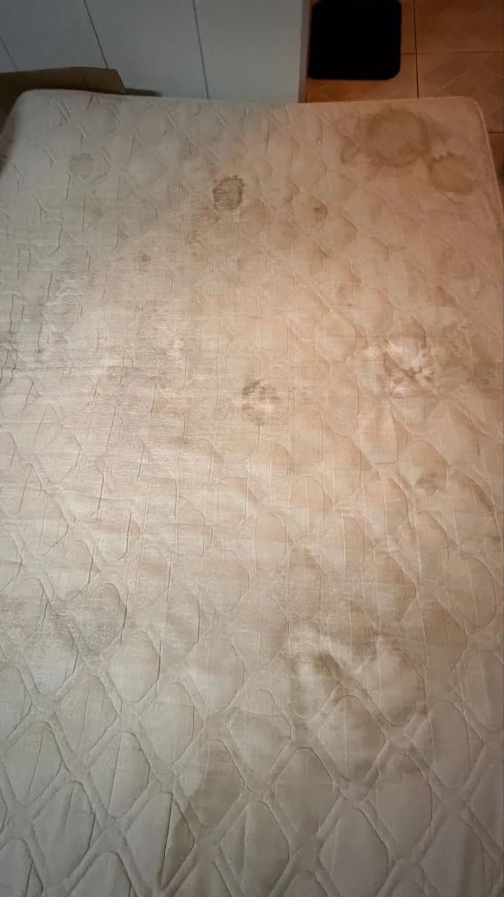 Doação colchao usado de casal sem box - Foto 4