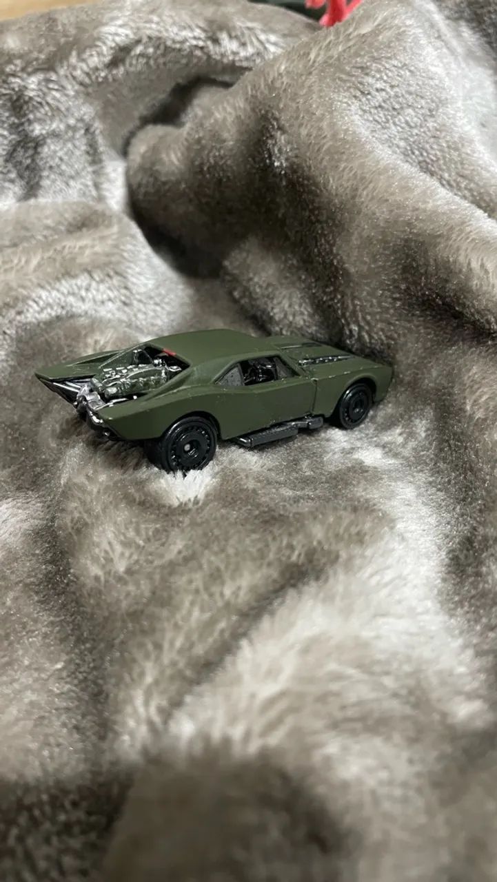 Carrinho hot Wheels batmobile  - Foto 2