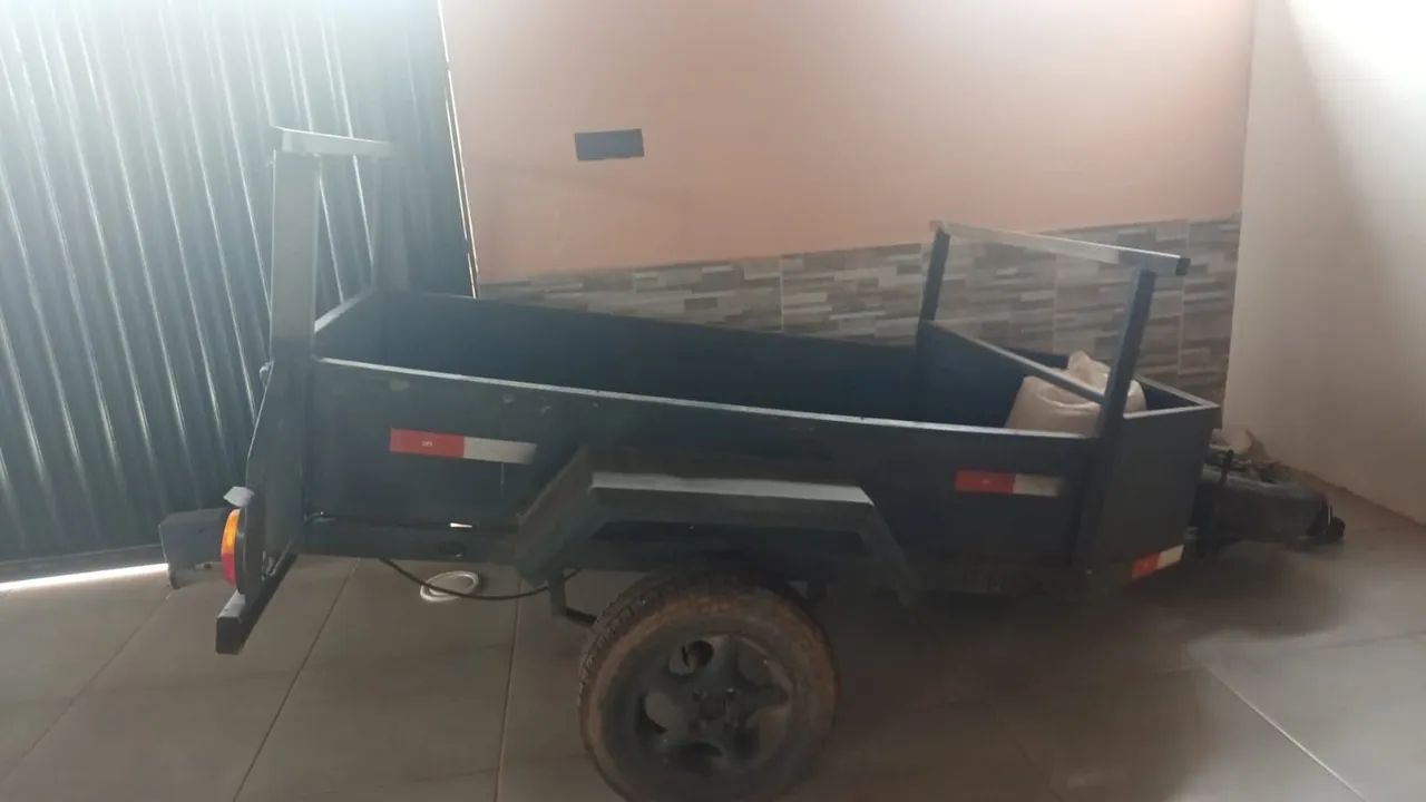 Carrocinha tipo reboque