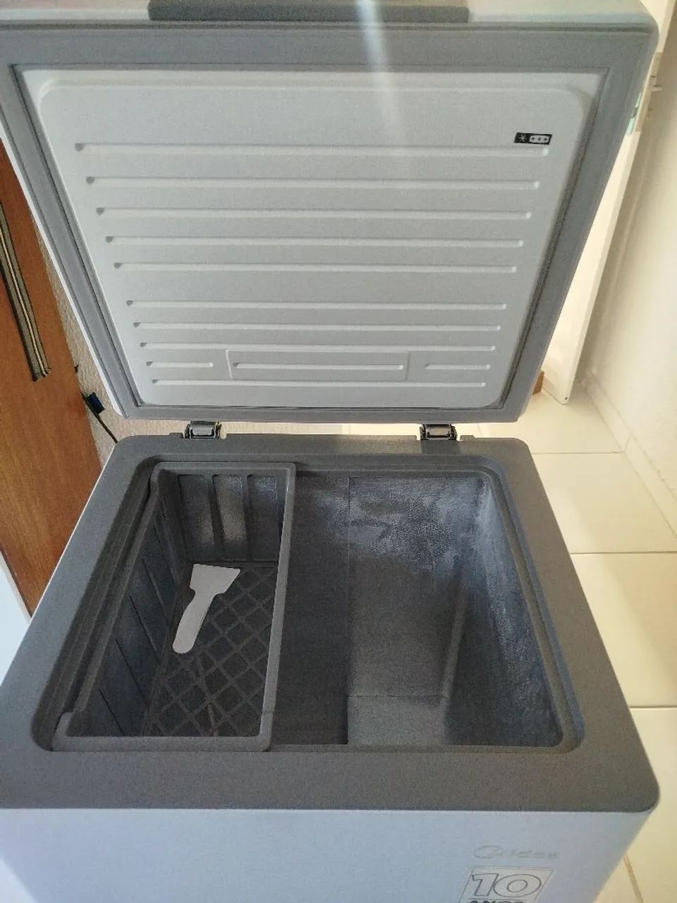 Vendo freezer semi novo  - Foto 2
