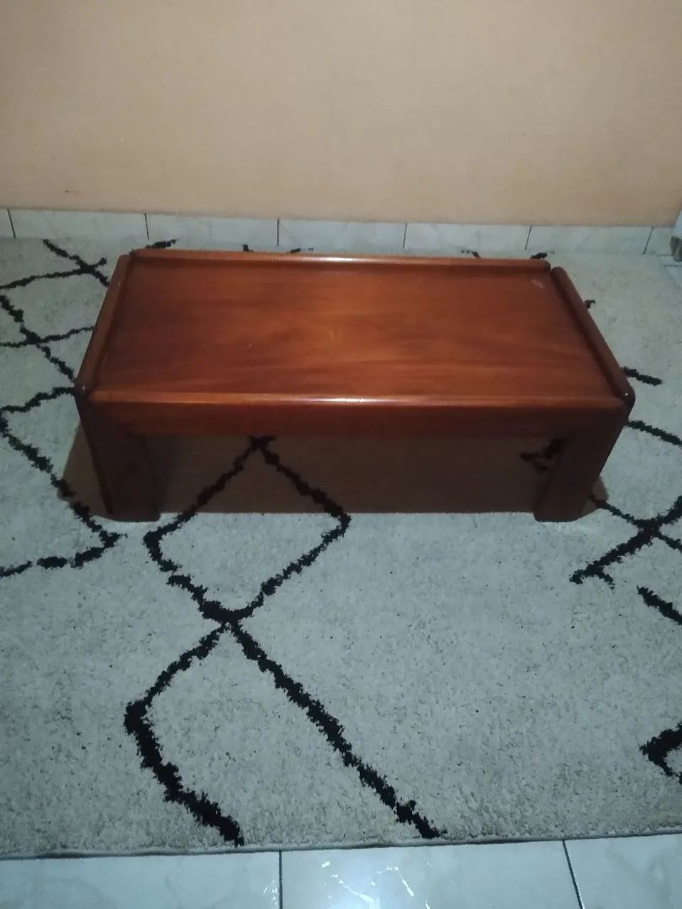 MESA CENTRO DE SALA DE MADEIRA  - Foto 2