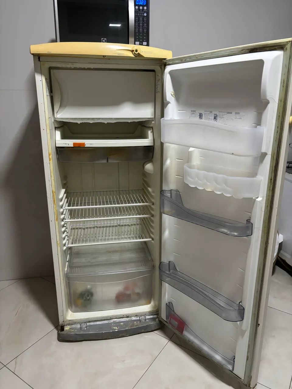 Vende-se Geladeira Consul - Foto 2