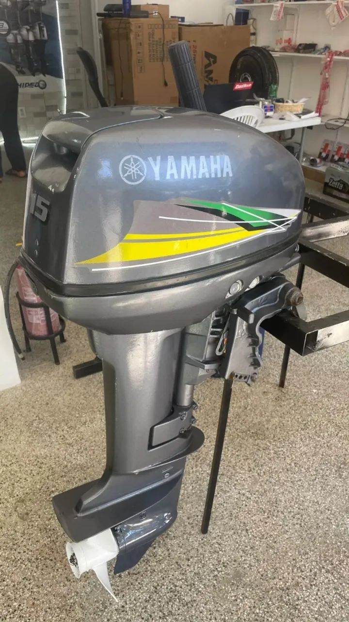 Motor de popa Yamaha 15hp 2T