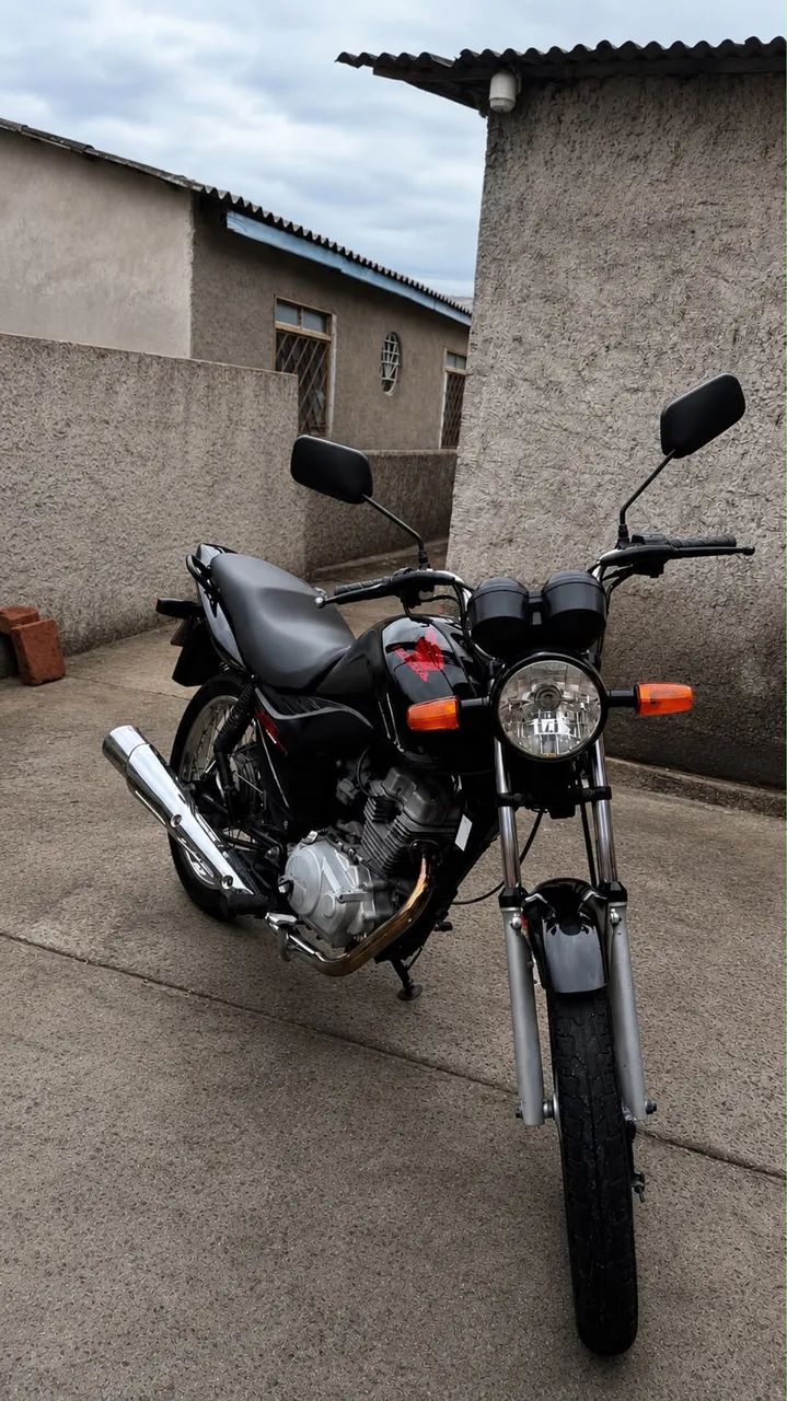 Honda CG 150 Fan 2012 Partida Elétrica - Muito Conservada - Foto 2