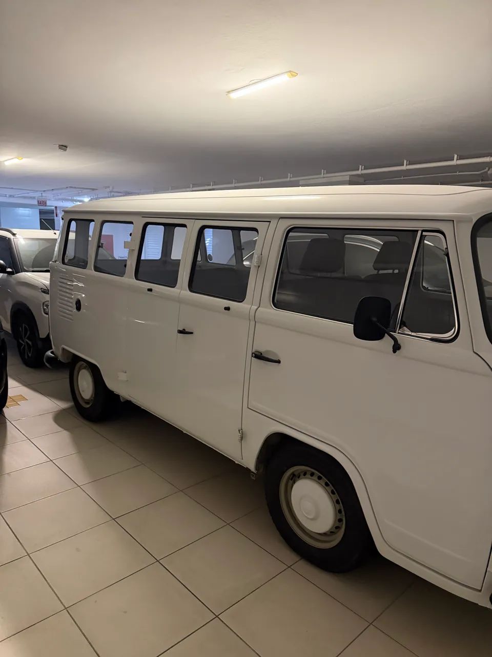 Volkswagen Kombi Standard/ Luxo/ Serie Prata 1995