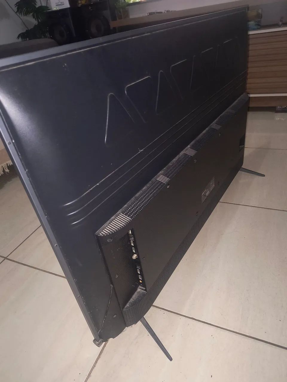 Vendo tv Semp TCL 50 p  - Foto 4