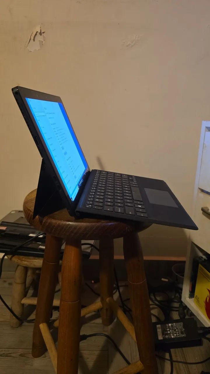 Notebook e Tablet Latitude 5290 2 in 1, Core i7, 16gb ram, ssd 256gb - Foto 2