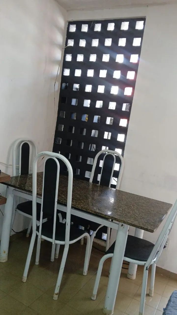 Mesa de mármore de 6 cadeiras vender rápido 