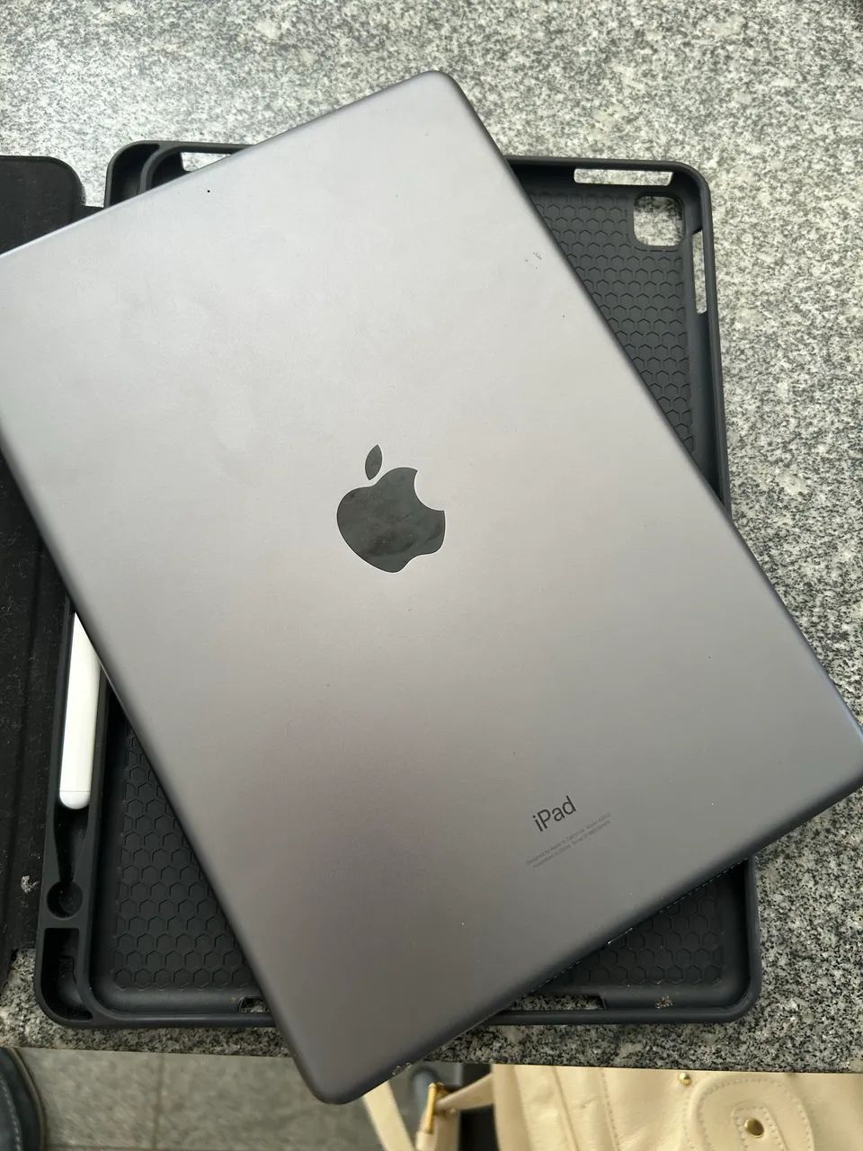iPad 9 cinza 64 gigas - Foto 3