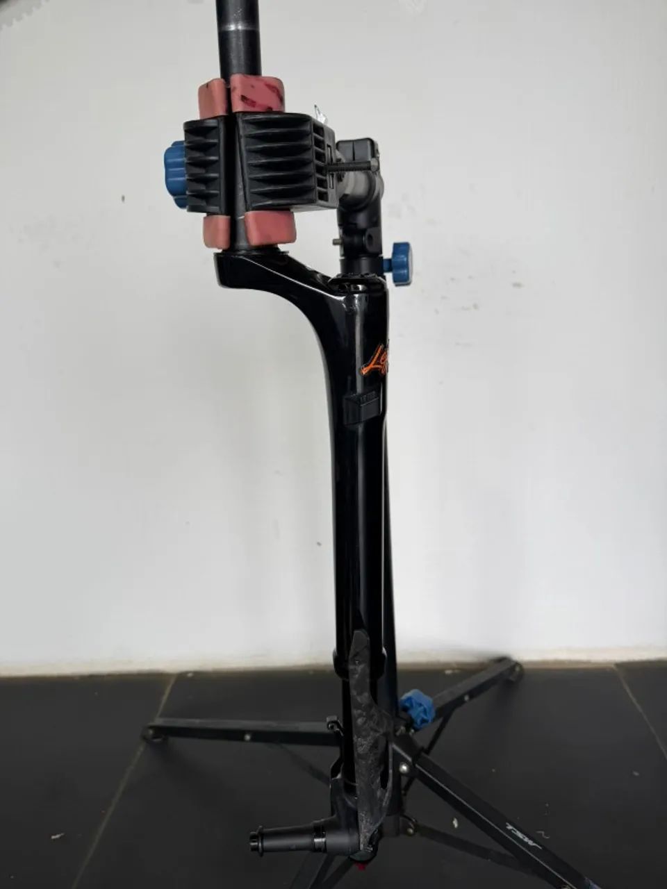 Suspensão Cannondale Lefty Ocho Alumínio - 100 mm - Foto 2