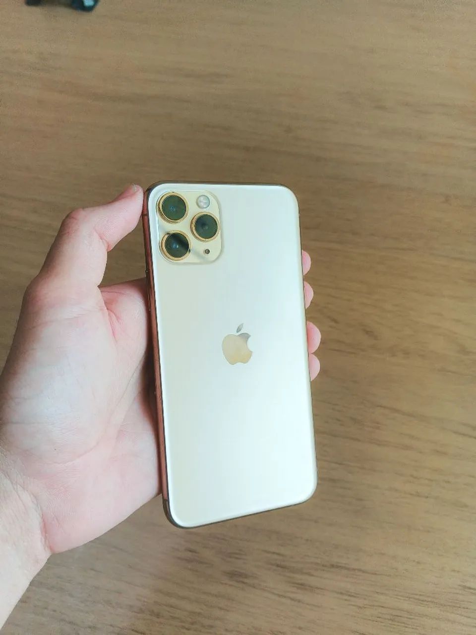 iPhone 11 Pro Gold