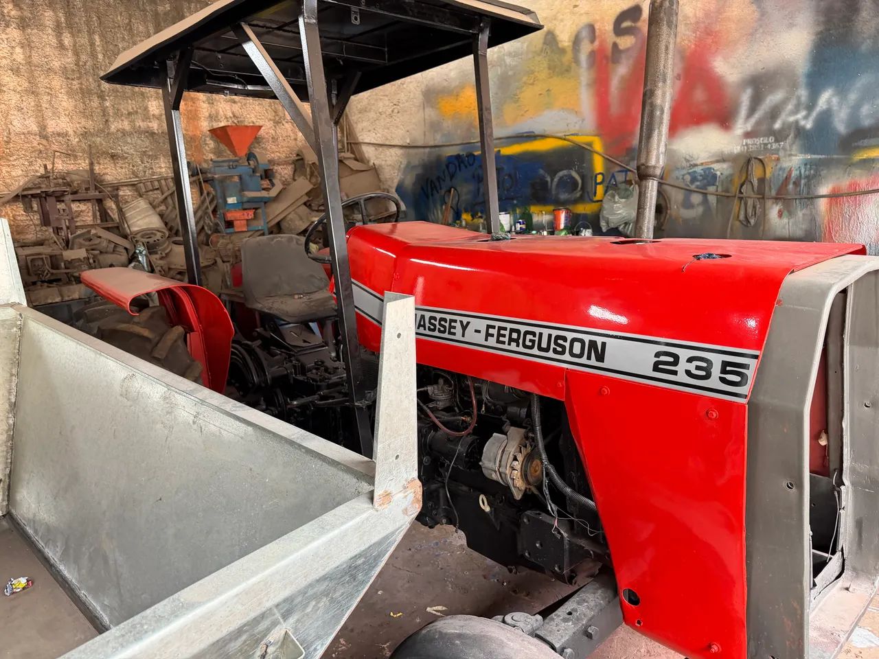 Trator massey ferguson 235 - Foto 2