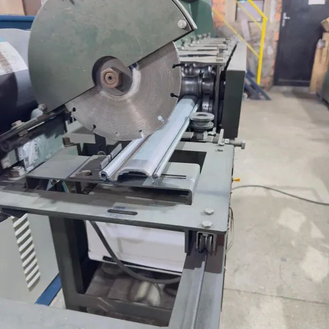 perfiladeira porta automatica
