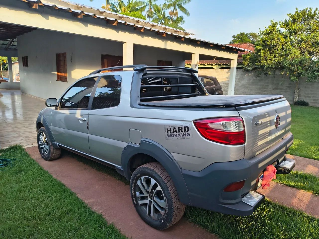 Fiat Strada Working Hard 1.4 Fire Flex 8V CD 2017 - Foto 3