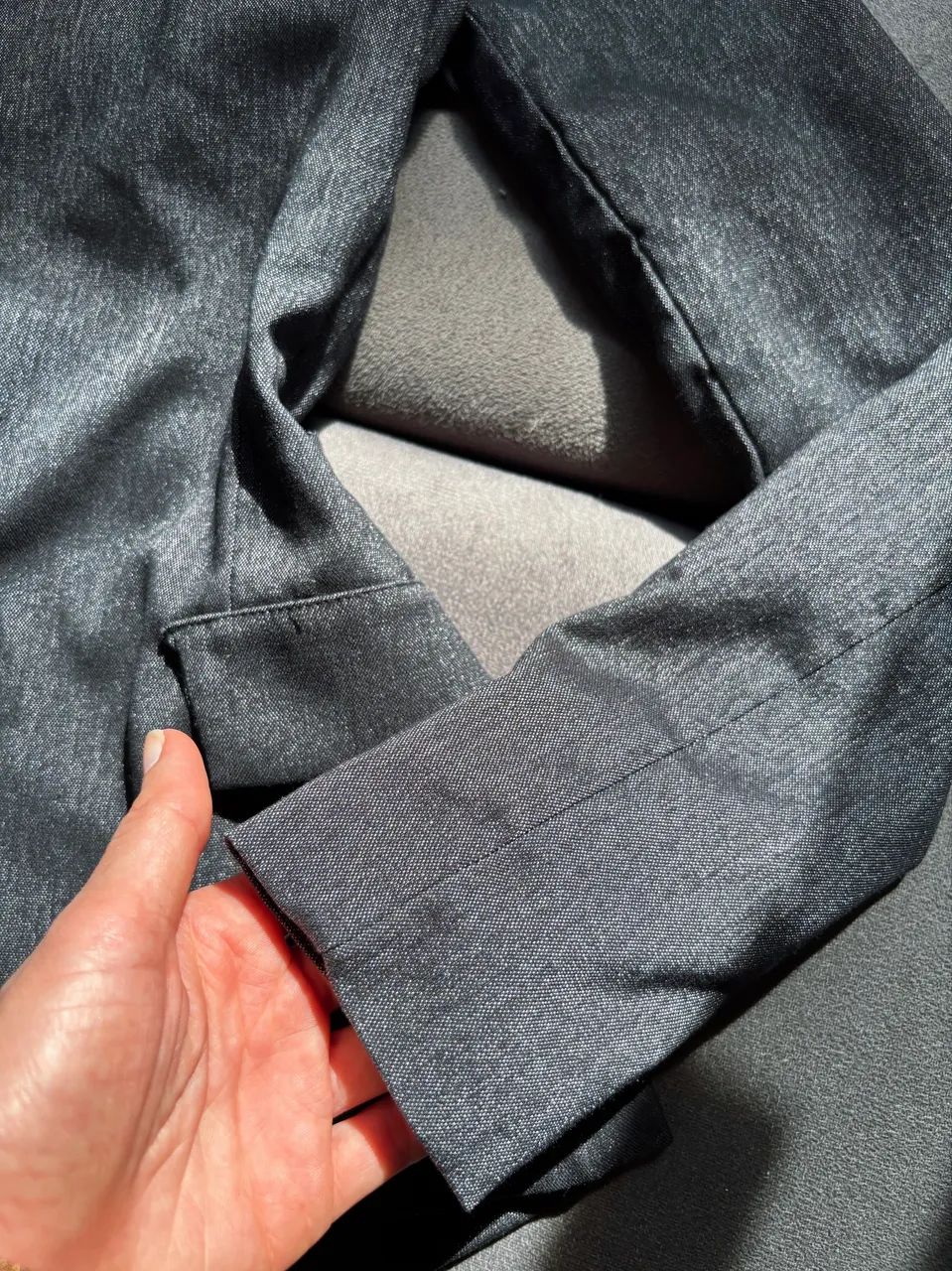 Blazer estilo alfaiataria com botão - Foto 4