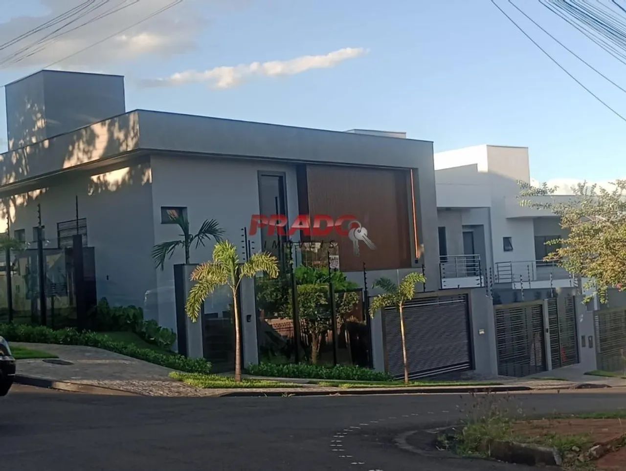 Sobrado à venda em Maringá, Vila Progresso, com 2 quartos, com 239 m² - Foto 2